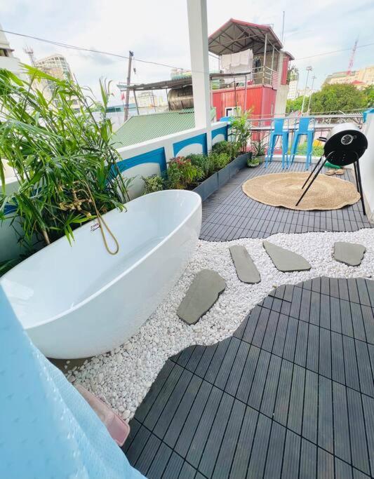 Lushstay Rooftop - Hanoi Train Station Dış mekan fotoğraf